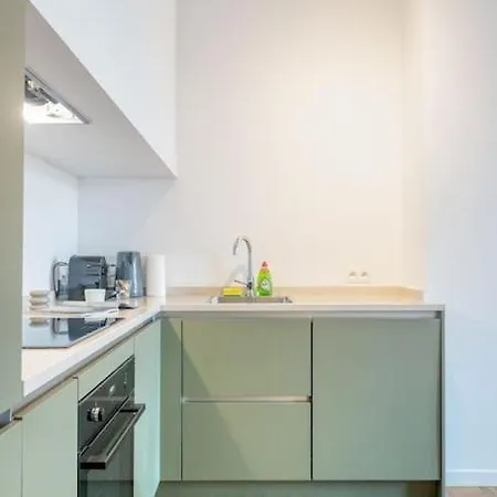 Magical Renovated In Antwerpen